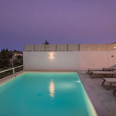 Mirto - Iris Sunset Villa *